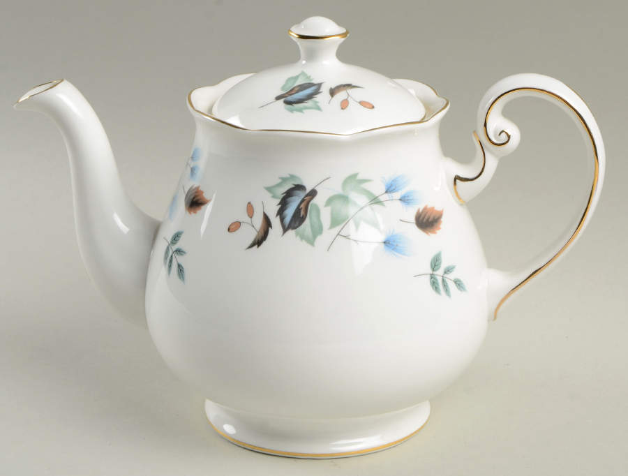 LINDEN Teapot & Lid by Colclough-1