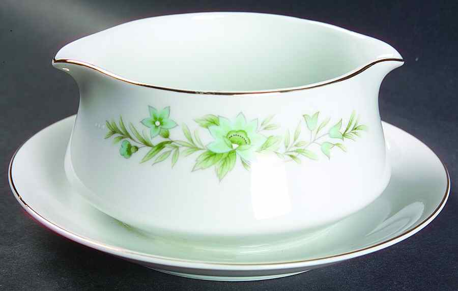 Garlands of Glory Gravy Boat with Attached Underplate by Creative Manor-1