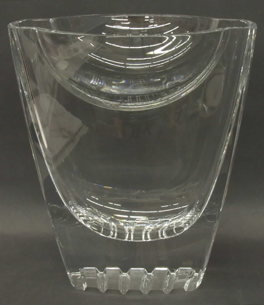 Milan 9" Flower Vase by Baccarat-1