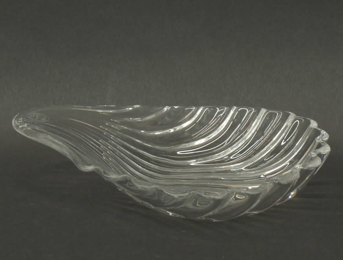 Coquille Shell-Shape Open Candy Dish by Baccarat-1