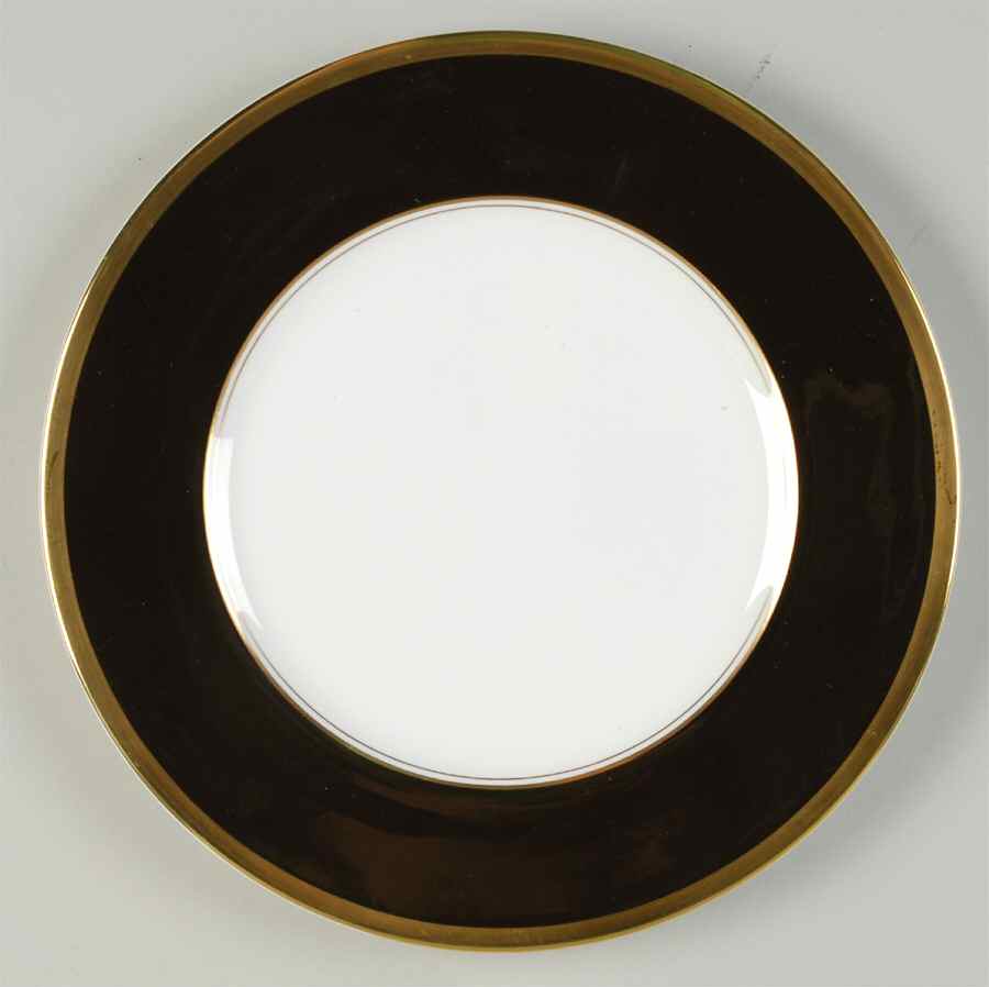 Athlone Brown Luncheon Plate by Coalport-1