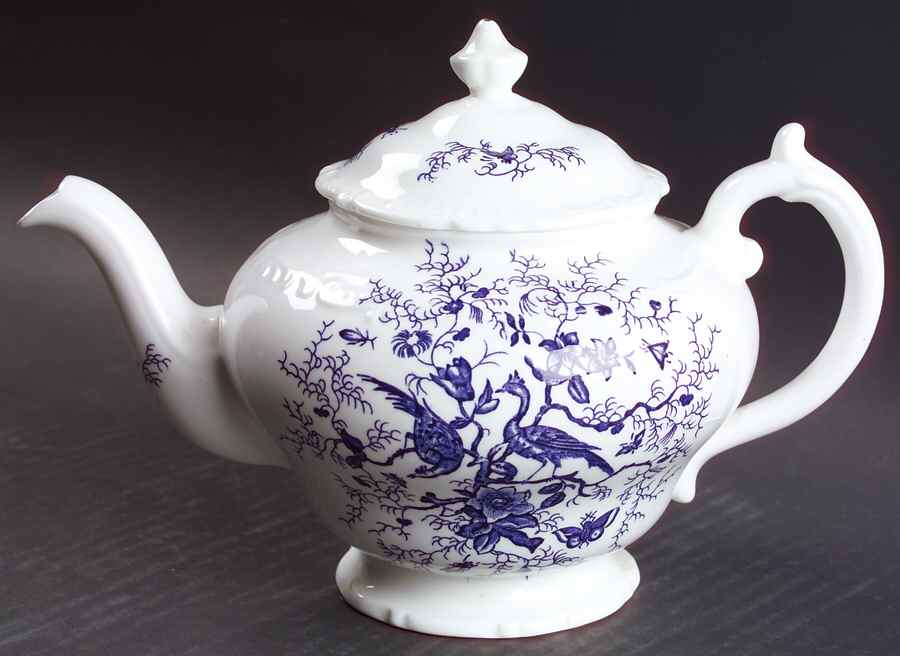 Cairo Blue on White (Raised Edge, No Trim) Teapot & Lid by Coalport-1