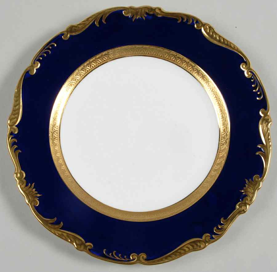 Cellini Luncheon Plate by Coalport-1