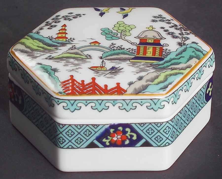 Chinese Willow Hexagonal Box & Lid by Coalport-1