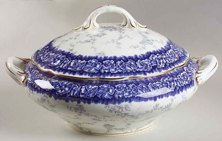 Dalemere Round Covered Vegetable by Coalport-1