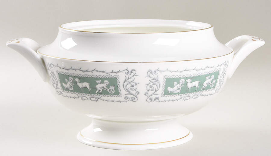 Revelry Green (Smooth) Round Vegetable No Lid by Coalport-1