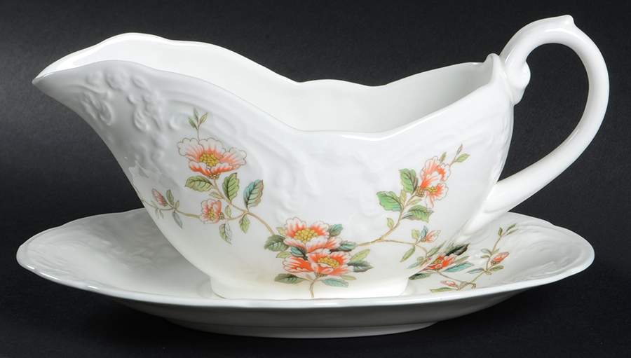 Samarkand Gravy Boat & Underplate by Coalport-1