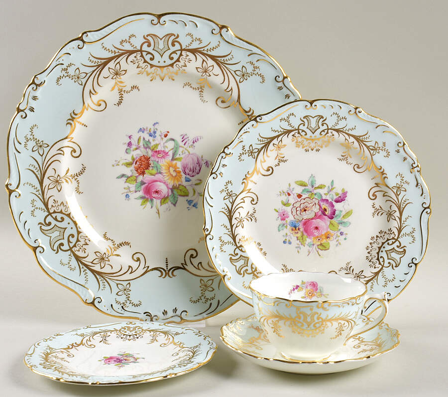 Sandringham Light Blue (Gold Trim) 5 Piece Place Setting by Coalport-1