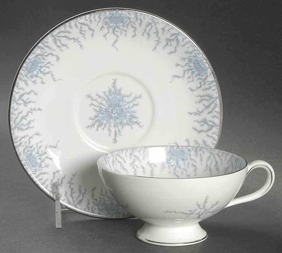 Sincerity(Smooth) Footed Cup & Saucer Set by Coalport-1
