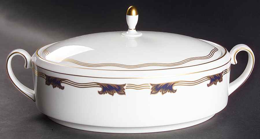St. Malo Oval Covered Vegetable by Coalport-1