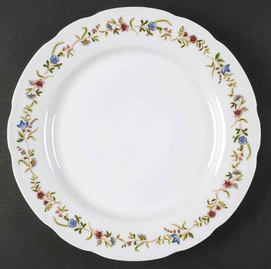 Versailles (Scalloped) 11" Chop Plate (Round Platter) by BIA Cordon Bleu-1