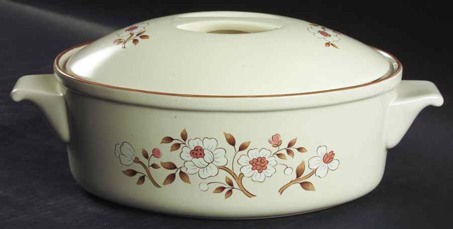 Idlewild 1.75 Quart Oval Covered Casserole by Covington Edition-1