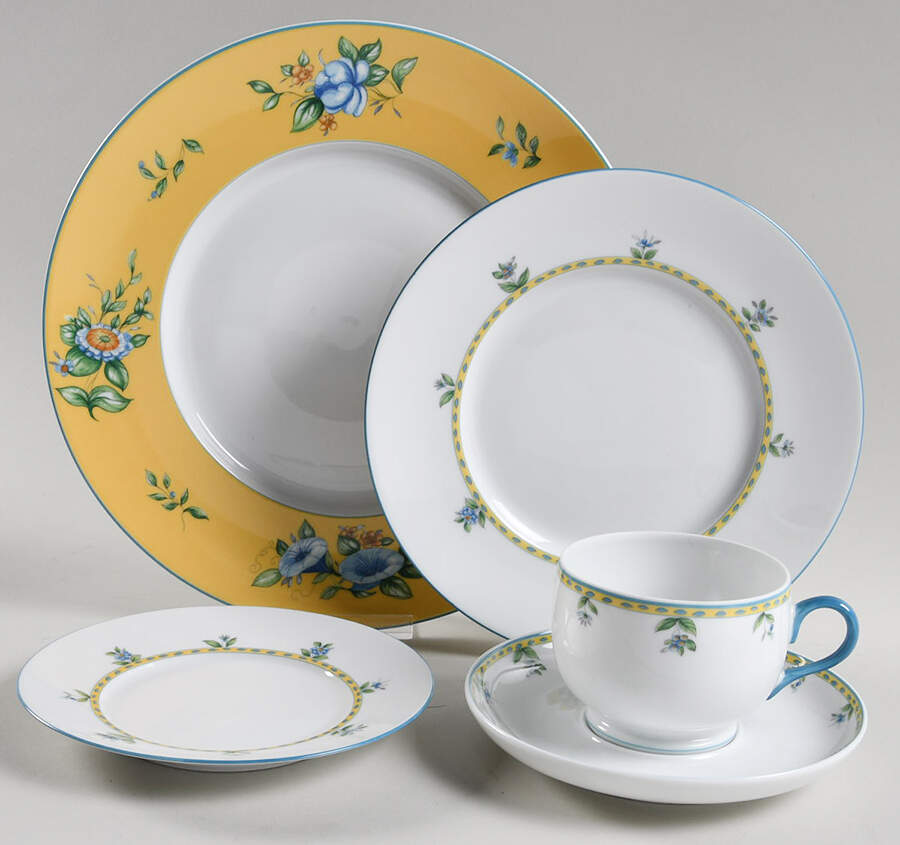 Vieux Marseille 5 Piece Place Setting by Jean Louis Coquet-1