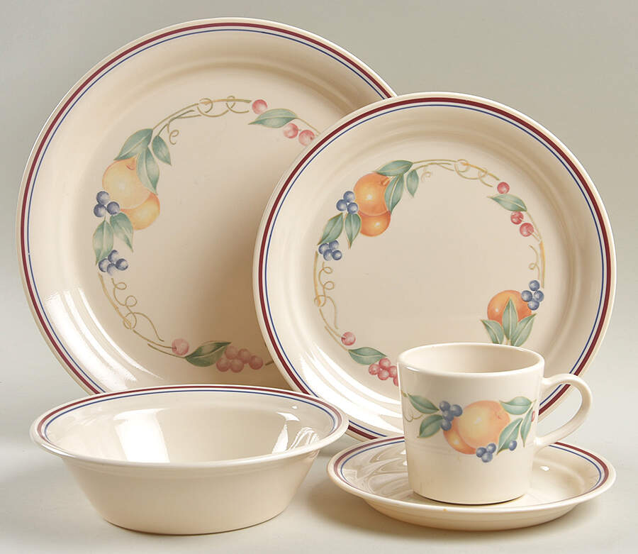 Abundance (Corelle) 40 Piece Estate Set by Corning Corelle-1