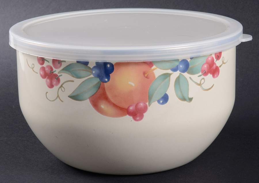 Abundance (Corelle) 6 7/8" Metal Bowl W/Plastic Lid by Corning Corelle-1