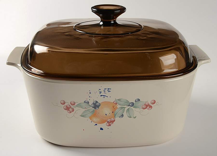 Abundance (Corelle) 5 Quart Square Casserole with Lid by Corning Corelle-1