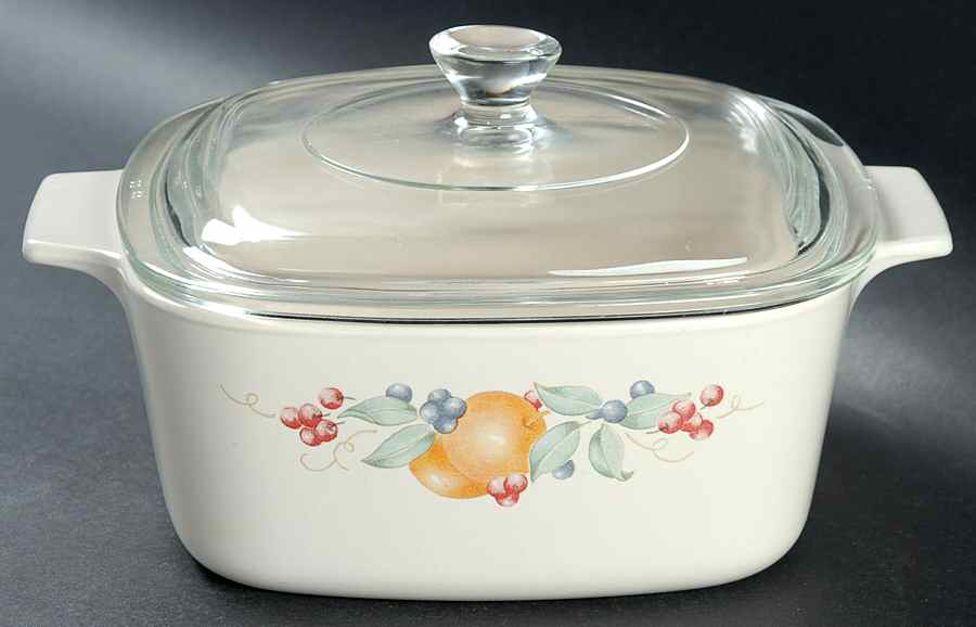 Abundance (Corelle) 1.5 Quart Square Casserole with Lid by Corning Corelle-1