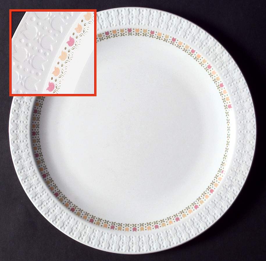 April Tulip Multicolor Dinner Plate by Corning Corelle-1