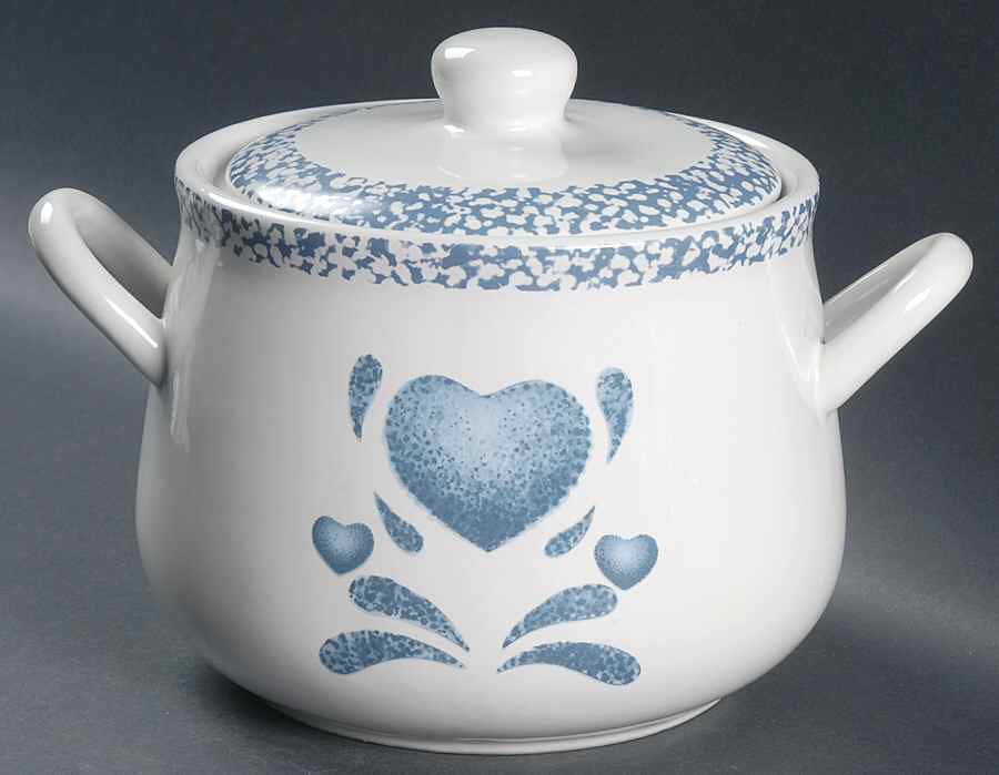 Blue Hearts (Corelle) Bean Pot & Lid by Corning Corelle-1