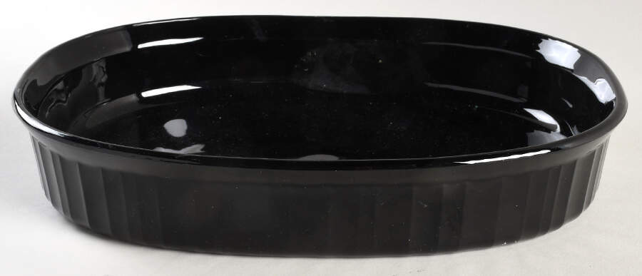 Classic Black 1.5 Quart Oval Covered Casserole No Lid by Corning Corelle-1