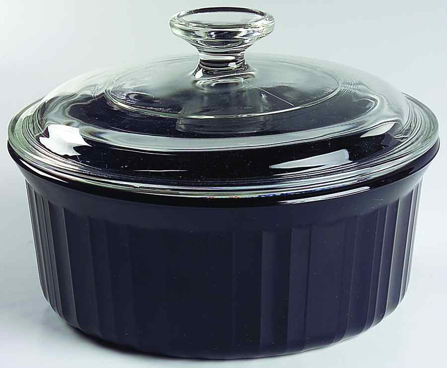 Classic Black 1.5 Qt Round Covered Casserole by Corning Corelle-1