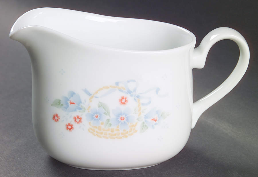 Country Cornflower Gravy Boat by Corning Corelle-1