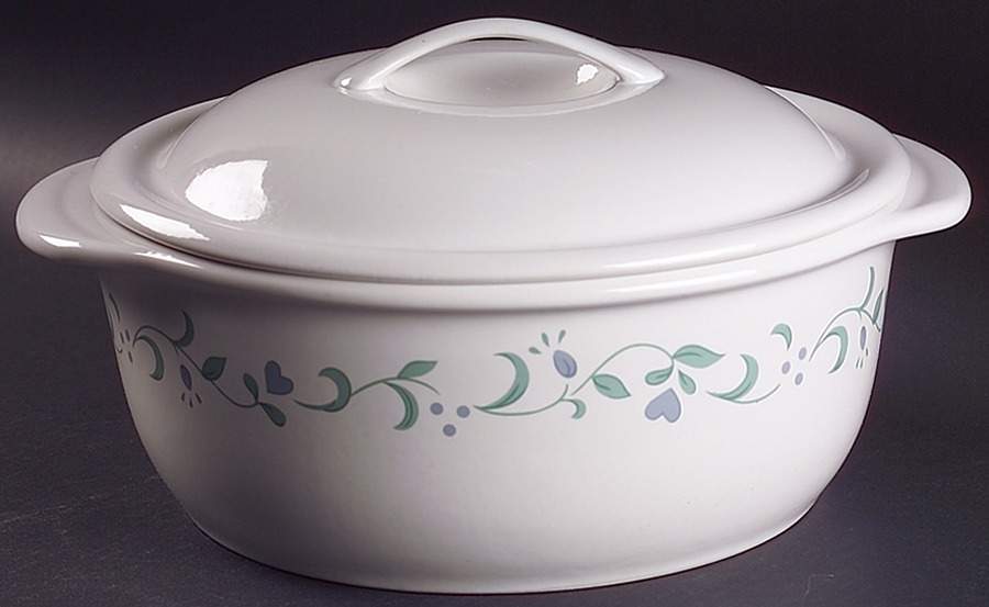 Country Cottage (Corelle) 2.5 Qt Round Covered Casserole by Corning Corelle-1