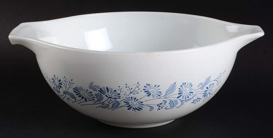 Colonial Mist 10" Cinderella Mixing Bowl by Corning Corelle-1
