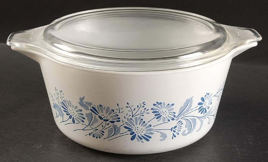 Colonial Mist 1.5 Qt Round Covered Casserole by Corning Corelle-1