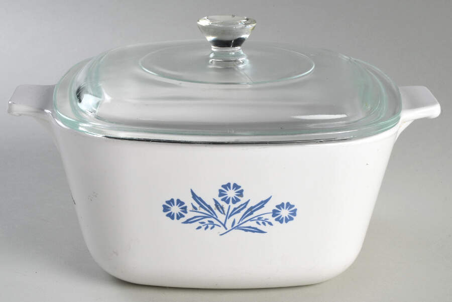 Cornflower Blue 1.75 Quart Square Casserole with Lid by Corning Corelle-1