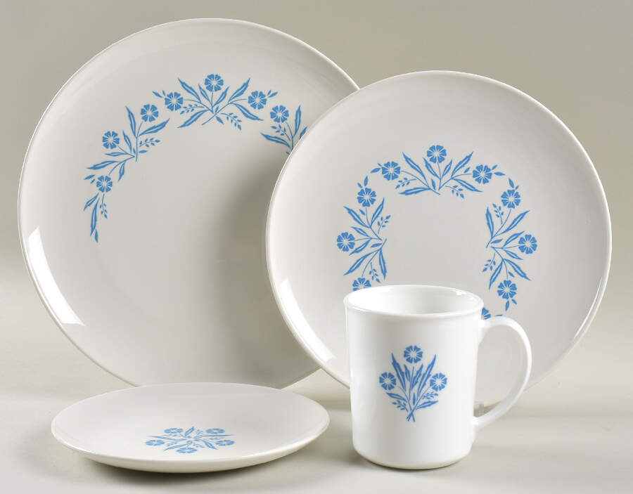 Cornflower Blue 4 Piece Place Setting by Corning Corelle-1