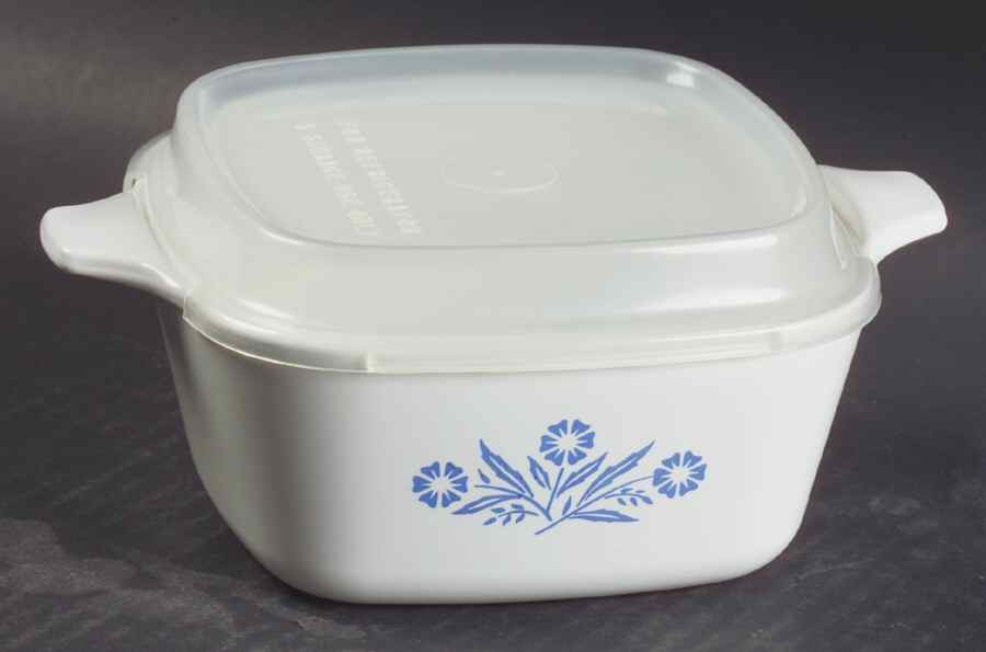 Cornflower Blue Petite Pan & Lid by Corning Corelle-1