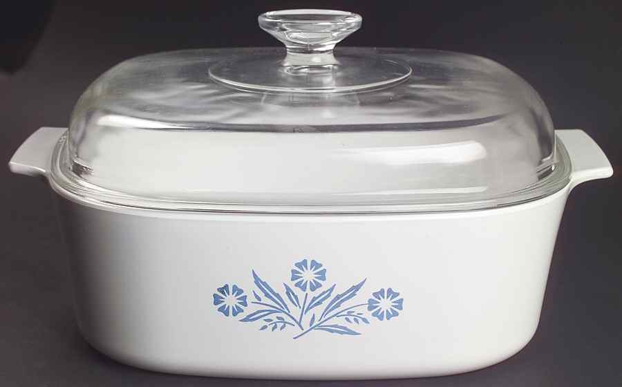 Cornflower Blue 4 Quart Square Casserole with Lid by Corning Corelle-1