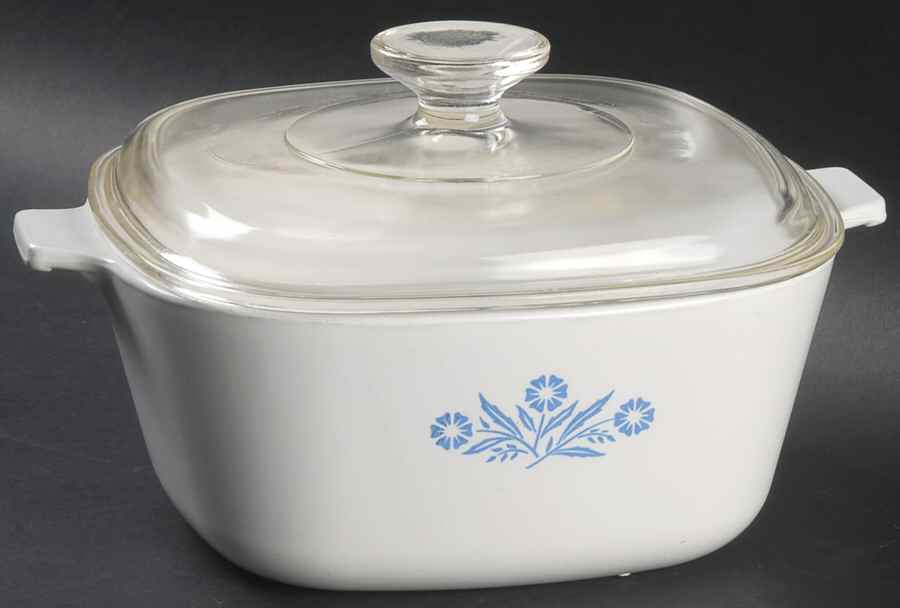 Cornflower Blue 2.5 Quart Square Casserole with Lid by Corning Corelle-1