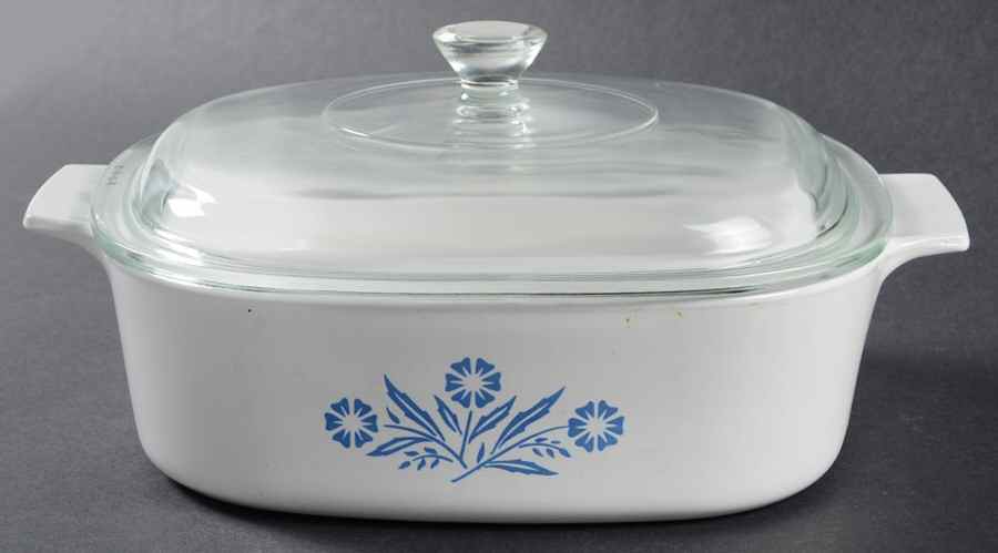 Cornflower Blue 2 Quart Square Casserole with Lid by Corning Corelle-1