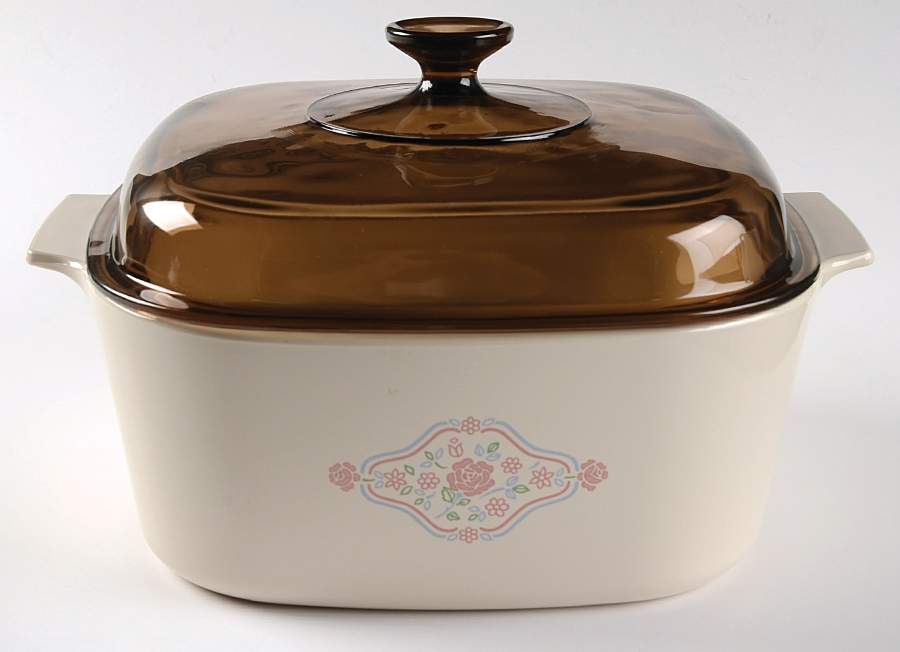 English Breakfast (Corelle) 5 Quart Square Casserole with Lid by Corning Corelle-1