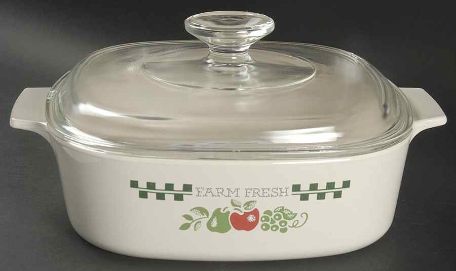 Farm Fresh 2 Quart Square Casserole with Lid by Corning Corelle-1