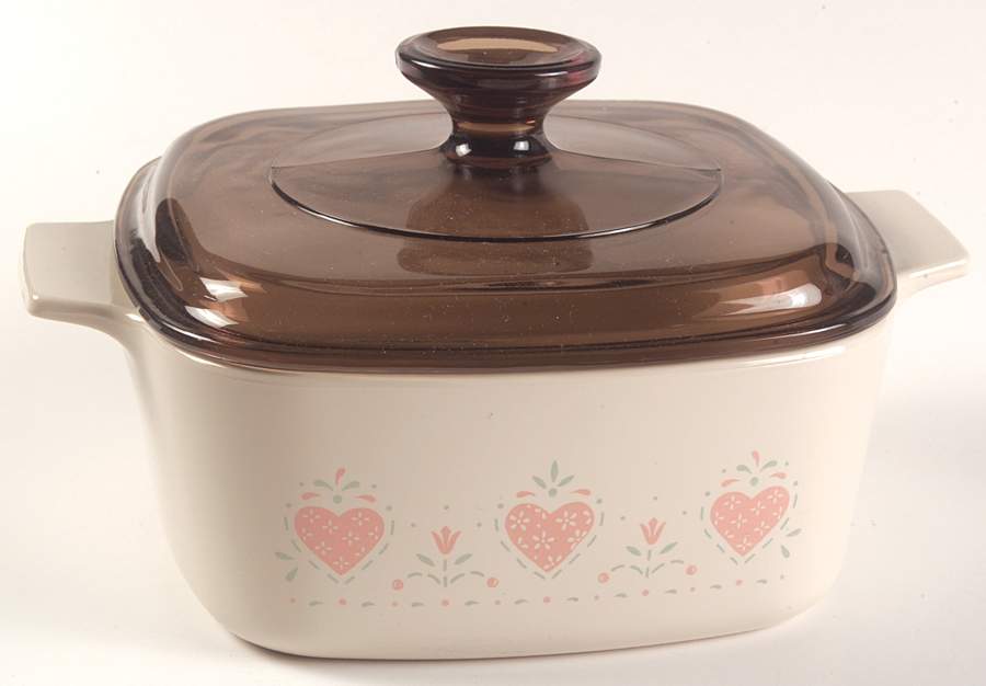 Forever Yours (Corelle) 1.5 Quart Square Casserole with Lid by Corning Corelle-1