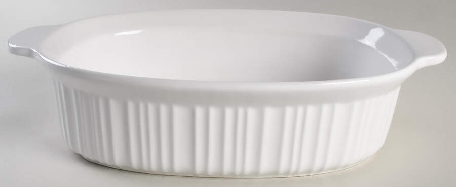 French White 4 Qt Oval Casserole No Lid by Corning Corelle-1