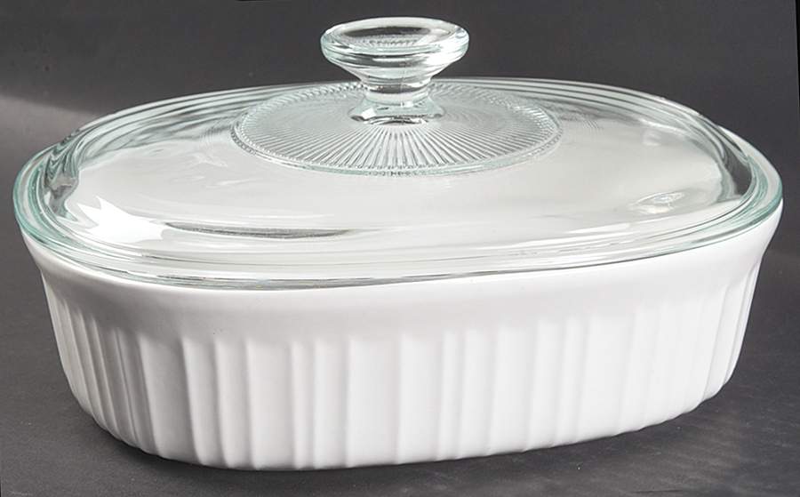French White 1.5 Quart Oval Covered Casserole by Corning Corelle-1