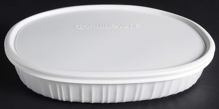 French White 1.5 Quart Oval Covered Casserole by Corning Corelle-1