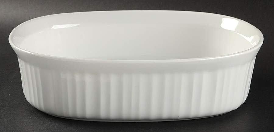 French White 2.5 Quart Oval Covered Casserole No Lid by Corning Corelle-1