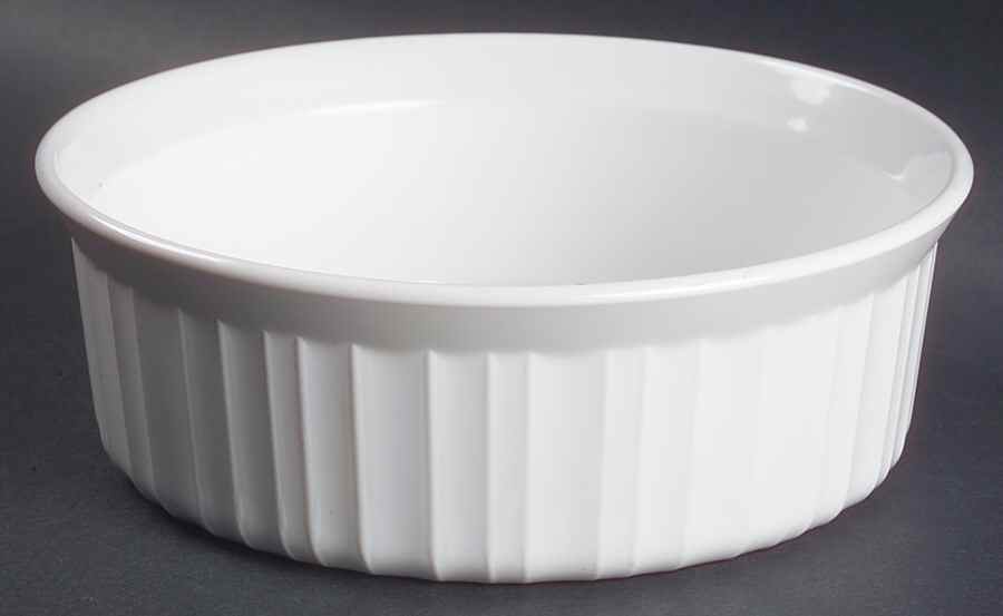 French White 1.50 Pt Round Casserole No Lid by Corning Corelle-1