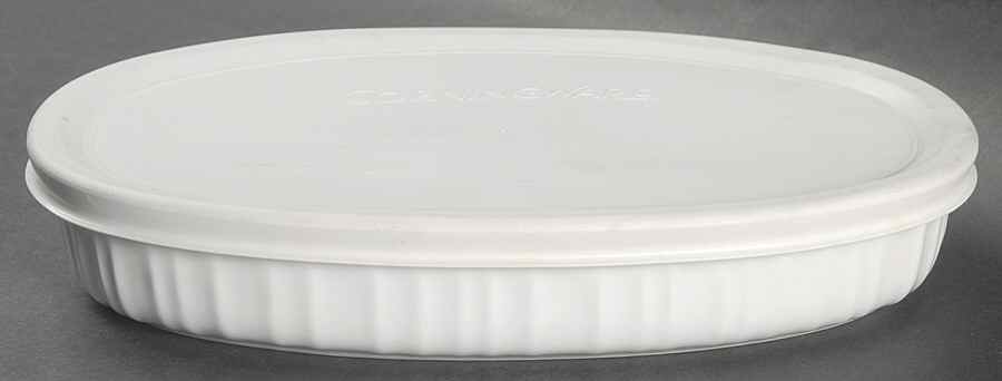 French White 23oz Oval Bake & Serve Dish w/Plastic Lid by Corning Corelle-1
