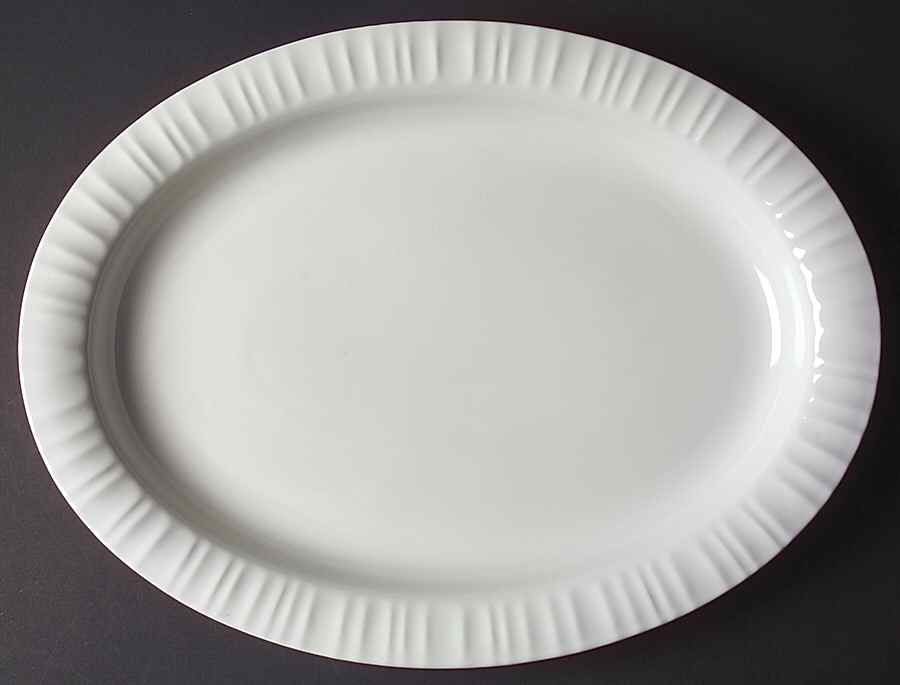 French White 15" Oval Serving Platter by Corning Corelle-1