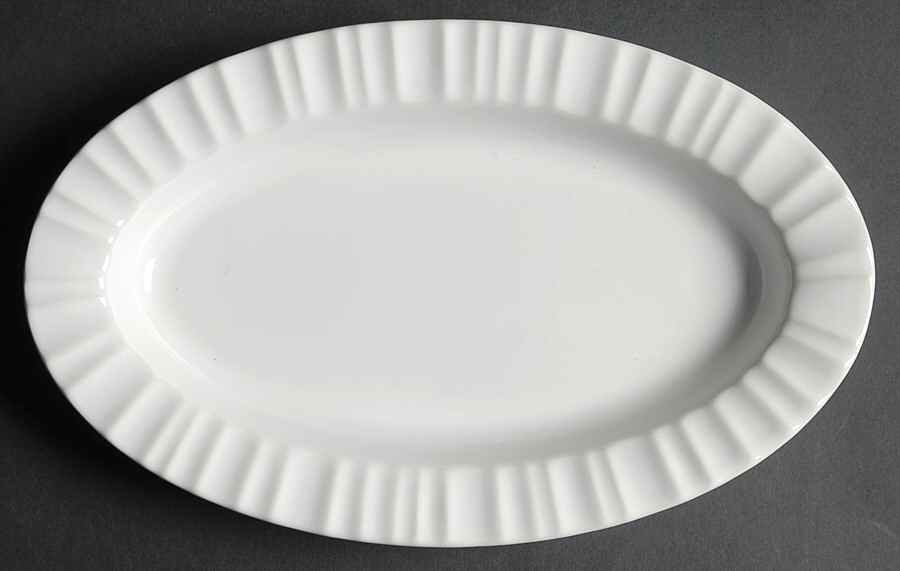 French White 10" Oval Serving Platter by Corning Corelle-1
