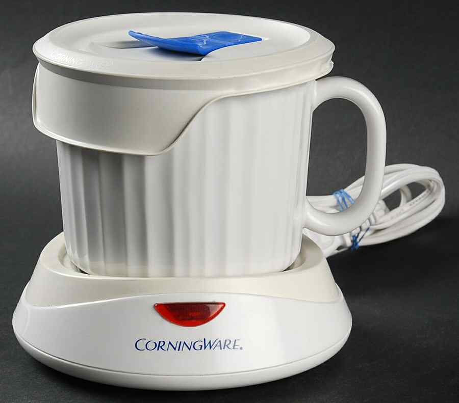 French White Mug & Vented Plastic Lid & Warmer by Corning Corelle-1