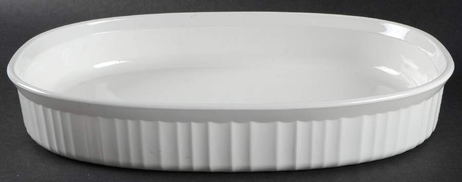French White 11" Oval Baker by Corning Corelle-1