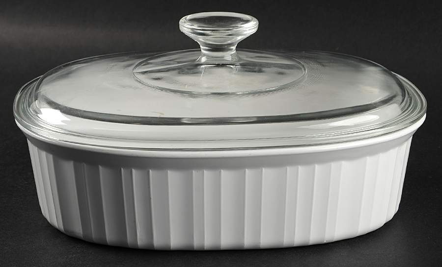 French White 1.5 Quart Oval Covered Casserole by Corning Corelle-1