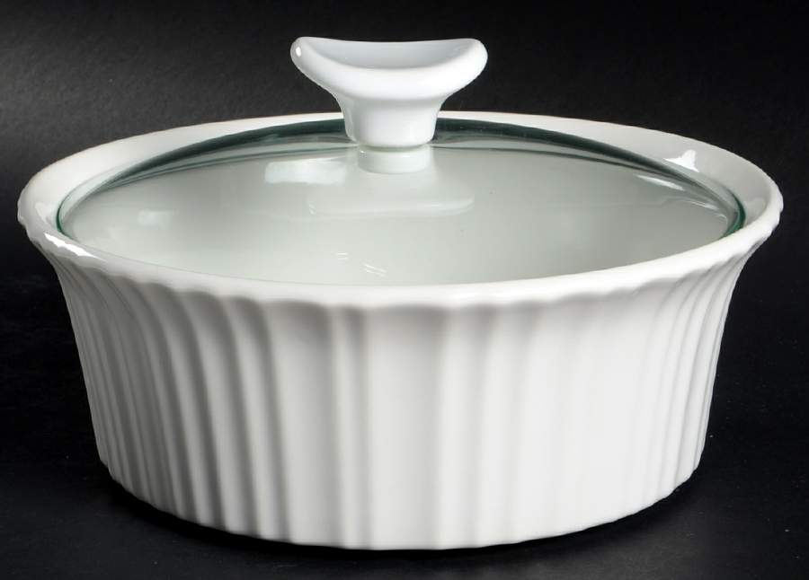 French White 1.5 Qt Round Covered Casserole by Corning Corelle-1